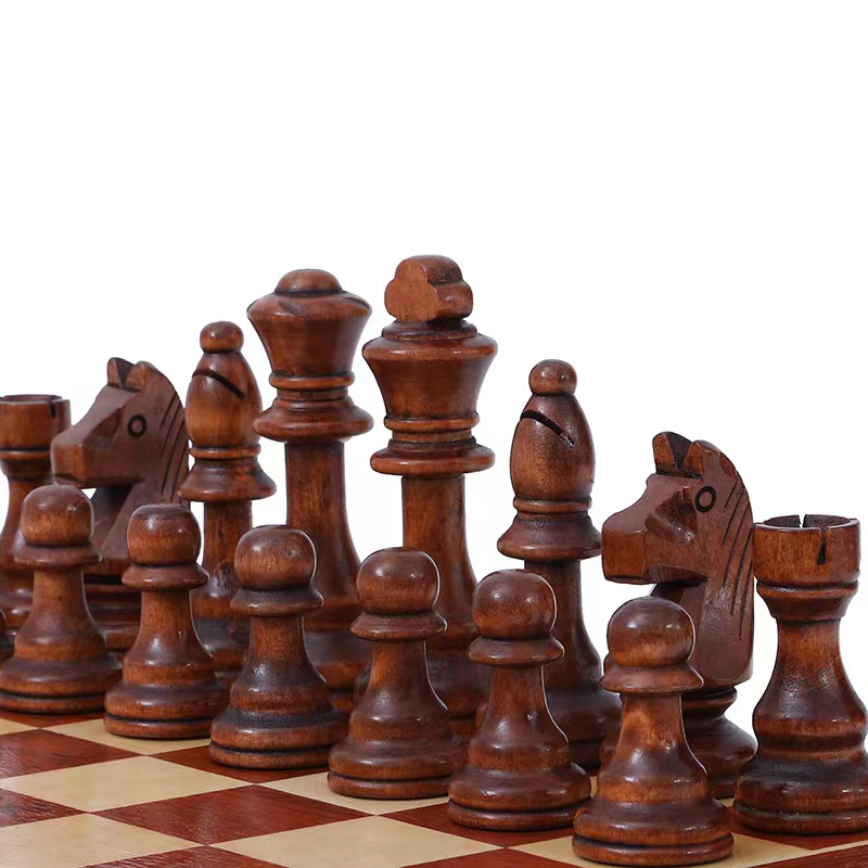 32 Stuks Houten Schaken Koning - Magnetic Travel Chess recensie en prijs